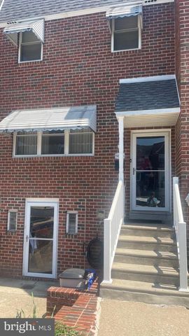 9888 GARVEY DR, Philadelphia, PA 19114