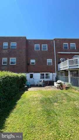 9888 GARVEY DR, Philadelphia, PA 19114