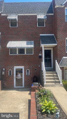 9888 GARVEY DR, Philadelphia, PA 19114