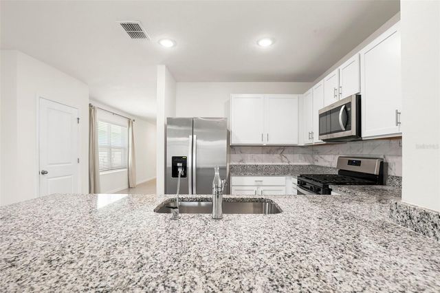 35724 SUNFLOWER HILL DRIVE, Zephyrhills, FL 33541