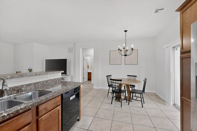 1810 Lark Drive NE, Rio Rancho, NM 87144