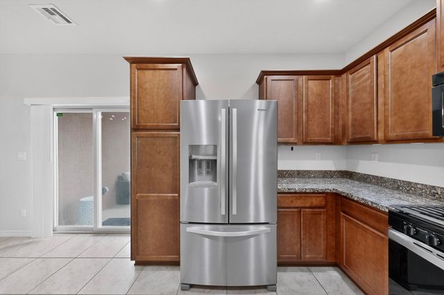 1810 Lark Drive NE, Rio Rancho, NM 87144