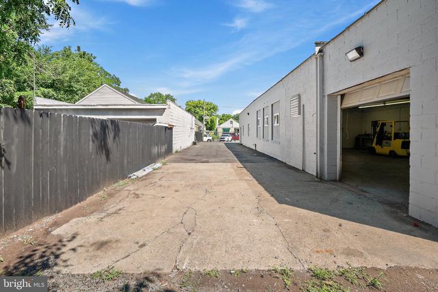 425 HAZEL AVE, Ewing, NJ 08638