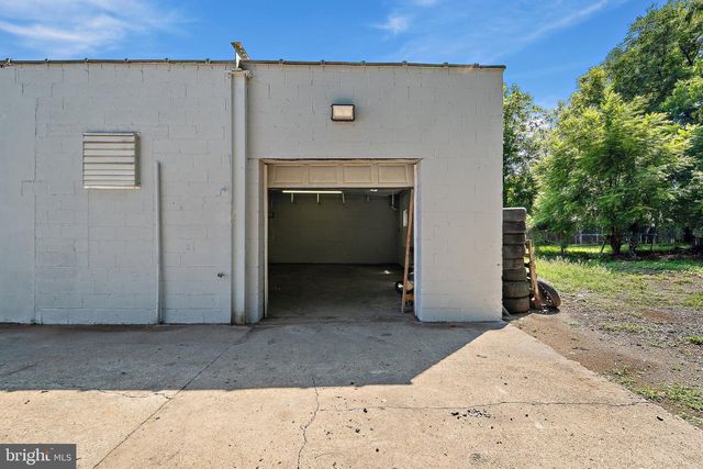 425 HAZEL AVE, Ewing, NJ 08638