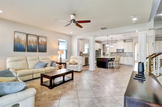 7921 CORKFIELD AVENUE, Orlando, FL 32832