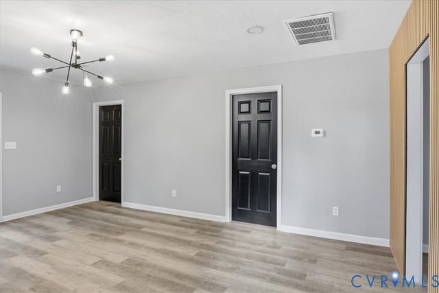 101 Pineview Dr, Hartfield, VA 23071