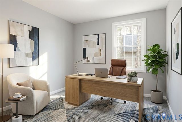 101 Pineview Dr, Hartfield, VA 23071