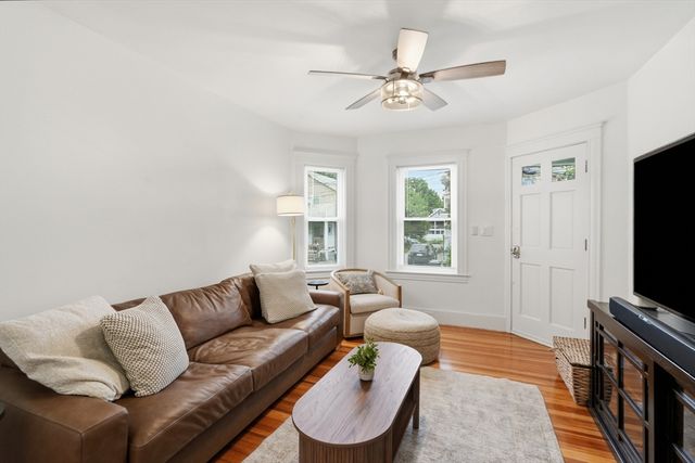 31 Quimby St 31, Watertown, MA 02472