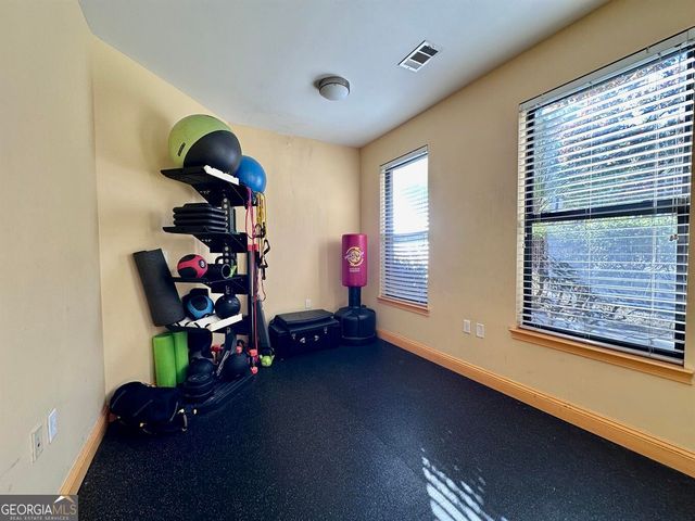 898 Oak Street SW 3224, Atlanta, GA 30310