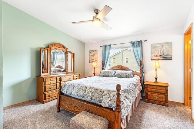 7502 46th Place NE, Marysville, WA 98270