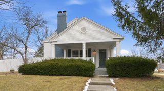 7626 Irwin Pines Court, Fort Wayne, IN 46804