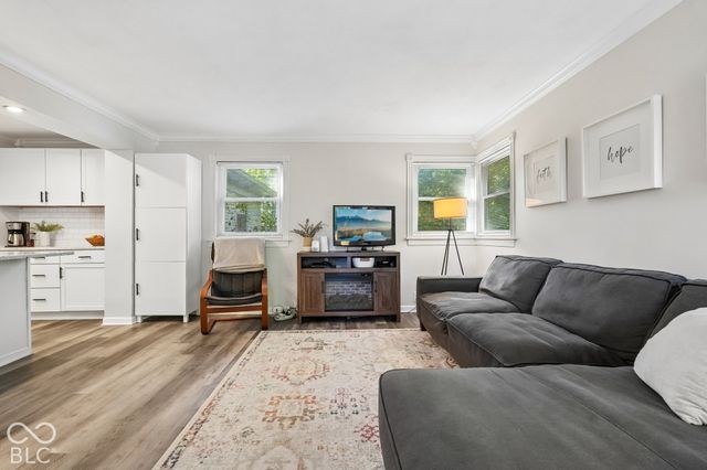 8450 Evergreen Avenue, Indianapolis, IN 46240
