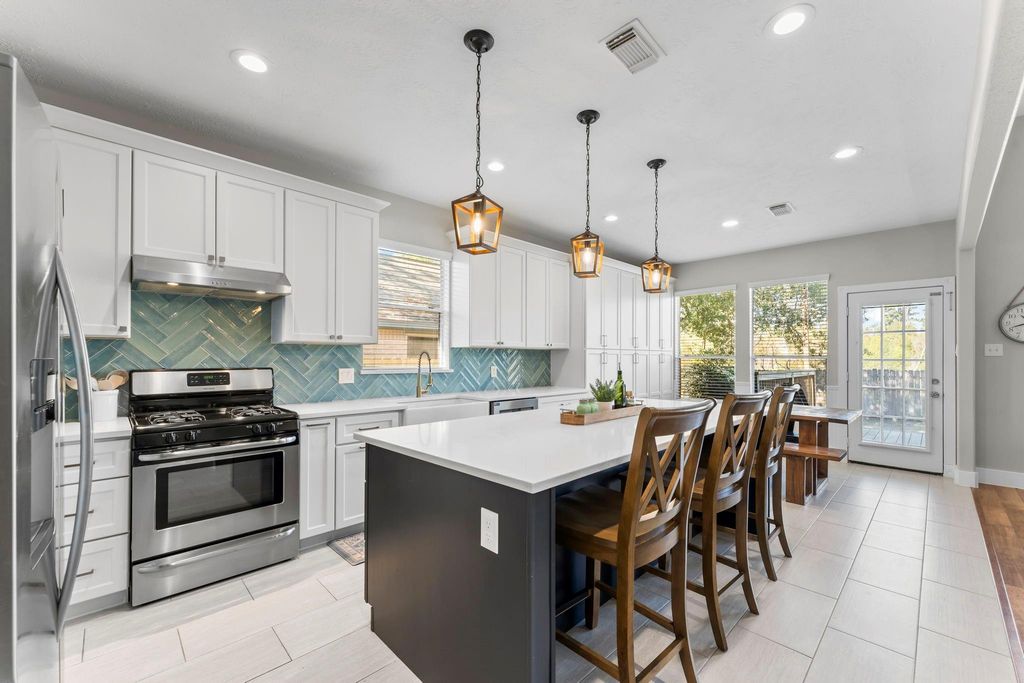 25203 Butterwick Drive, Spring, TX 77389