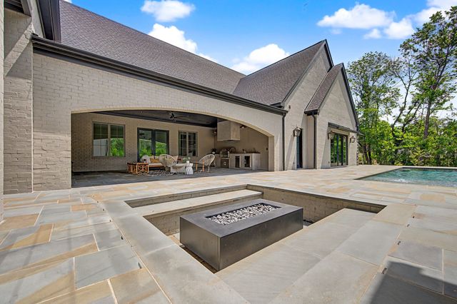 226 Williamsburg Cir, Brentwood, TN 37027