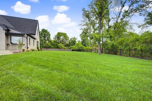 226 Williamsburg Cir, Brentwood, TN 37027