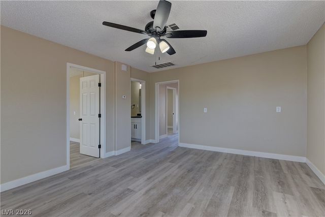 1940 Merze Avenue B, Henderson, NV 89011