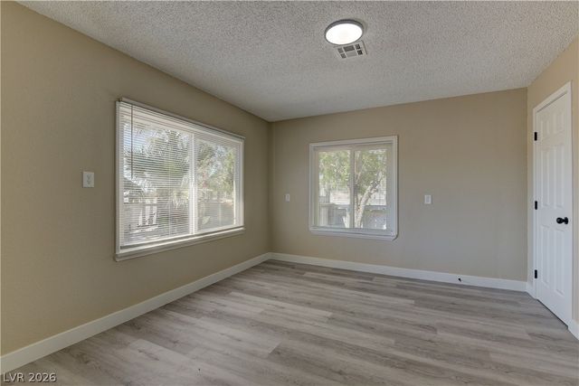 1940 Merze Avenue B, Henderson, NV 89011