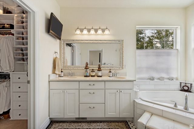 6372 N DAVIS KNOLLS DR, Eagle Mountain, UT 84005