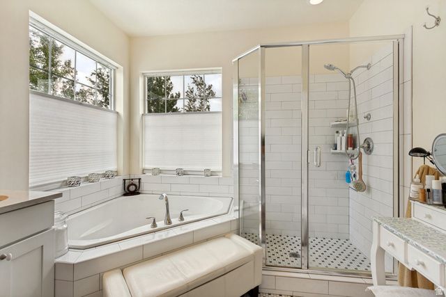 6372 N DAVIS KNOLLS DR, Eagle Mountain, UT 84005