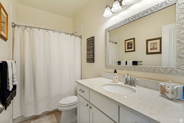 6372 N DAVIS KNOLLS DR, Eagle Mountain, UT 84005