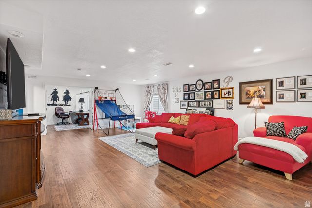 6372 N DAVIS KNOLLS DR, Eagle Mountain, UT 84005