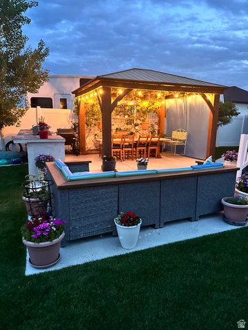 6372 N DAVIS KNOLLS DR, Eagle Mountain, UT 84005