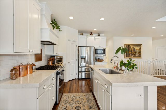 6372 N DAVIS KNOLLS DR, Eagle Mountain, UT 84005