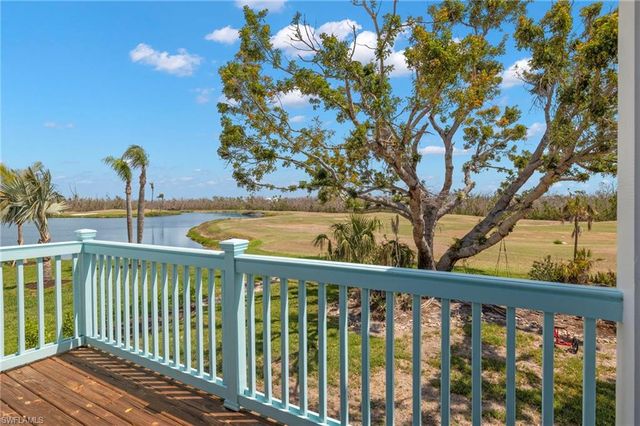 1425 Causey CT, Sanibel, FL 33957