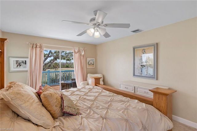 1425 Causey CT, Sanibel, FL 33957