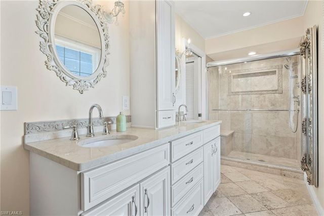 1425 Causey CT, Sanibel, FL 33957
