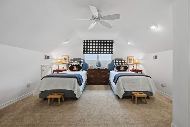 4116 Harlanwood Drive, Fort Worth, TX 76109