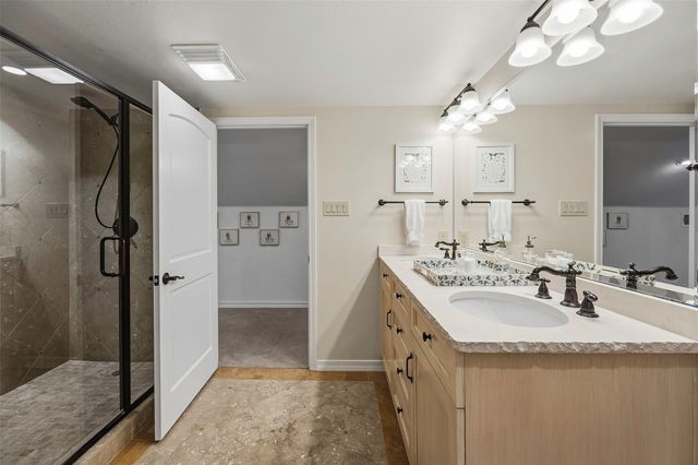 4116 Harlanwood Drive, Fort Worth, TX 76109