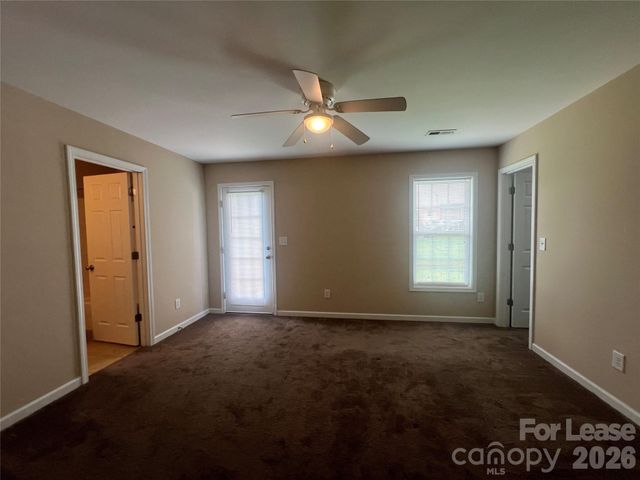 712 E Catawba Street B, Belmont, NC 28012