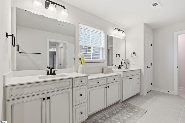 2094 Bluet Drive, Woodruff, SC 29388
