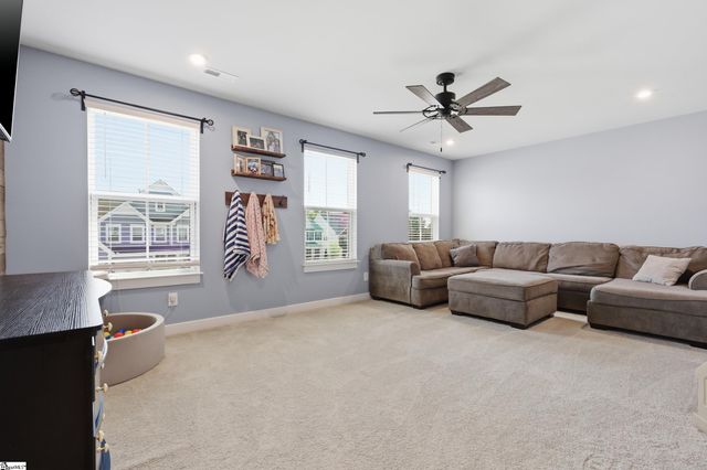 2094 Bluet Drive, Woodruff, SC 29388
