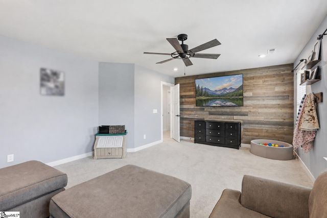 2094 Bluet Drive, Woodruff, SC 29388
