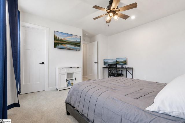 2094 Bluet Drive, Woodruff, SC 29388