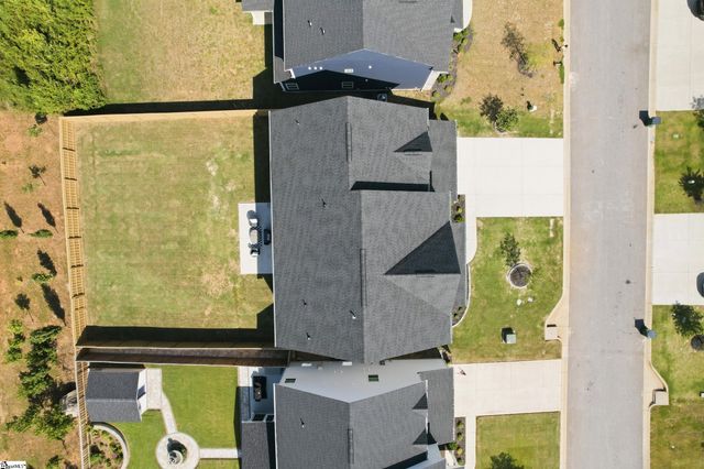 2094 Bluet Drive, Woodruff, SC 29388