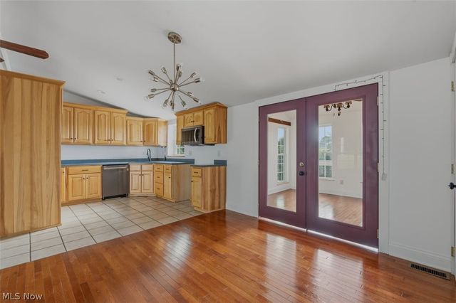 1484 Lake Washington Road, Washington, WV 26181