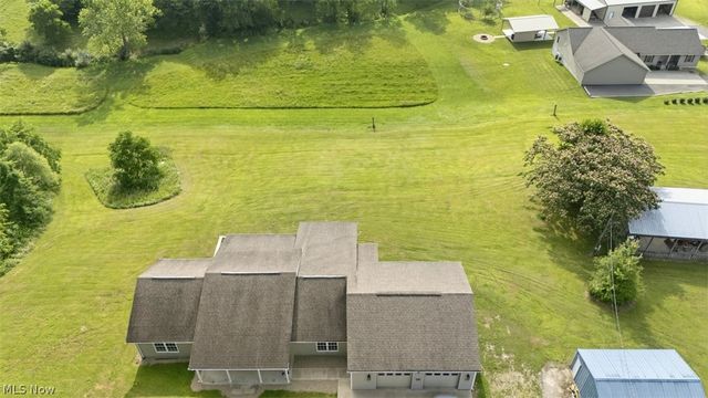 1484 Lake Washington Road, Washington, WV 26181