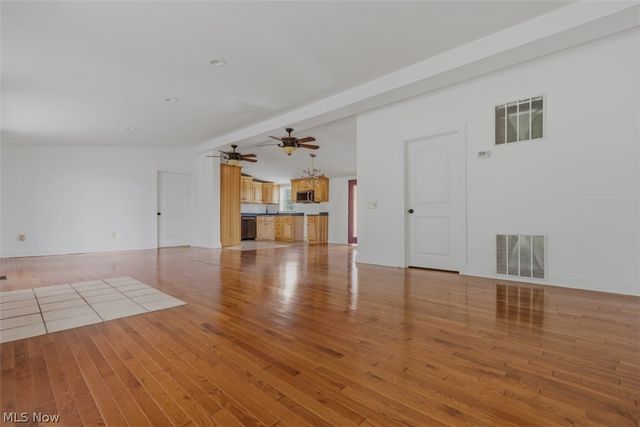 1484 Lake Washington Road, Washington, WV 26181