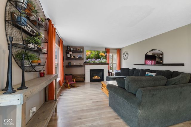 16854 Cedar Creek Lane, Noblesville, IN 46060