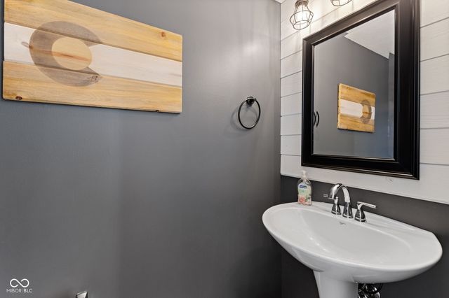 16854 Cedar Creek Lane, Noblesville, IN 46060