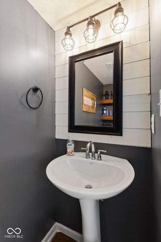 16854 Cedar Creek Lane, Noblesville, IN 46060