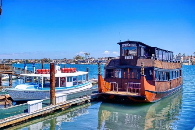 415 E Edgewater Avenue, Newport Beach, CA 92661