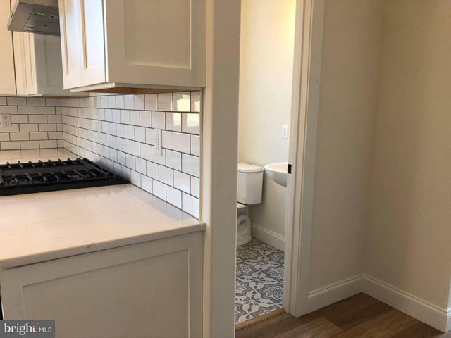 2825 EGYPT RD, Audubon, PA 19403