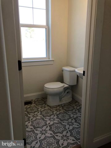 2825 EGYPT RD, Audubon, PA 19403