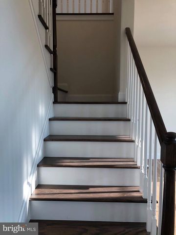 2825 EGYPT RD, Audubon, PA 19403