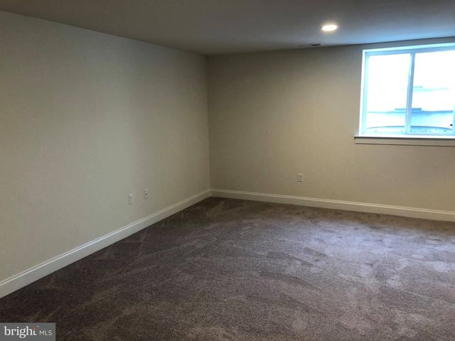 2825 EGYPT RD, Audubon, PA 19403