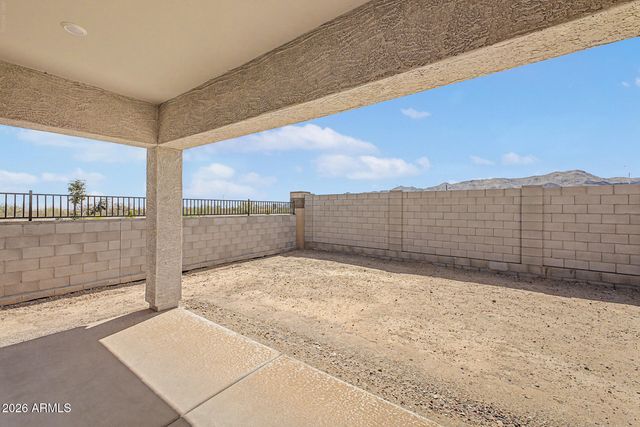 22203 W BLACKHAWK Drive, Surprise, AZ 85387
